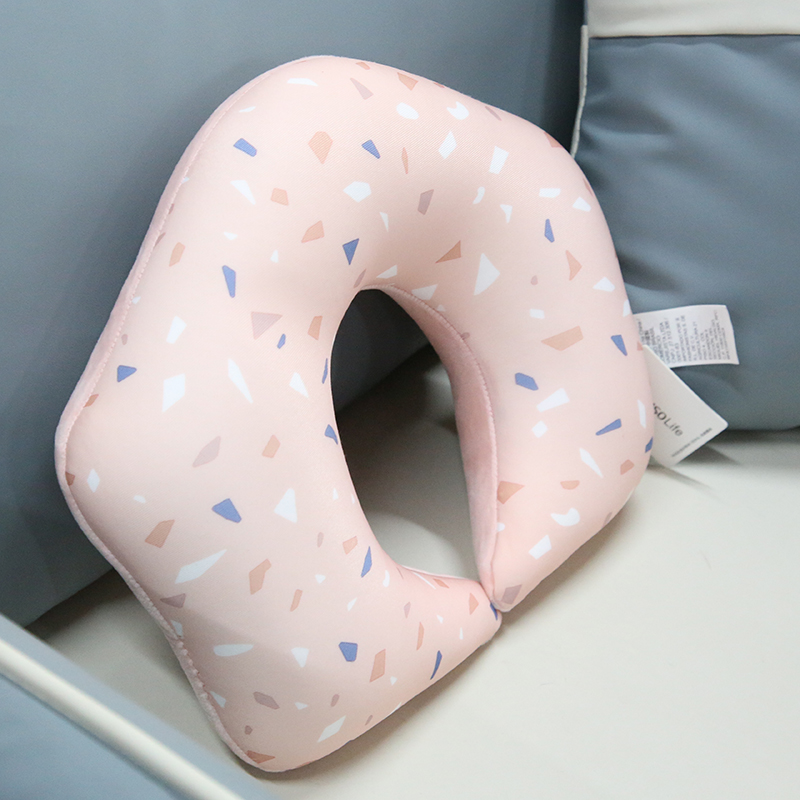 24121011A 舒适护颈车载旅行便携式花朵U型枕