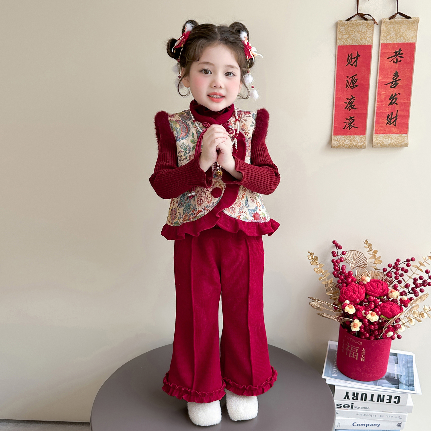 女童拜年服套装加厚儿童新中式唐装小女孩国风加绒汉服元旦演出服