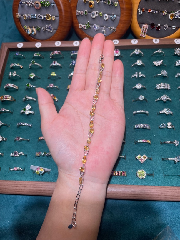 黄水晶满镶手链，时尚简约百搭