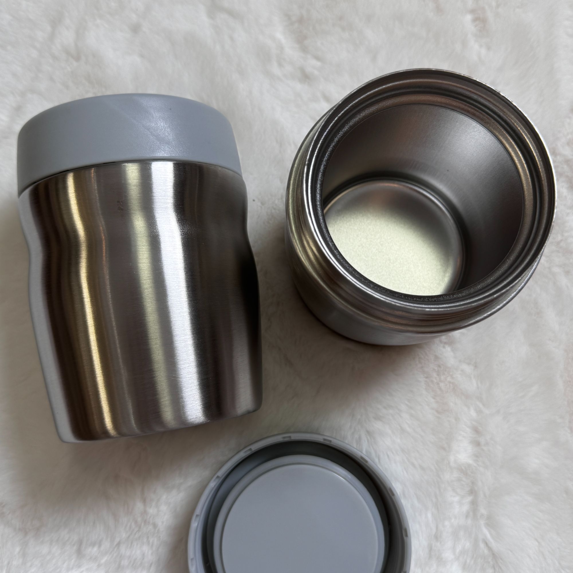 一个300毫升不锈钢保温饭圆粥汤专用