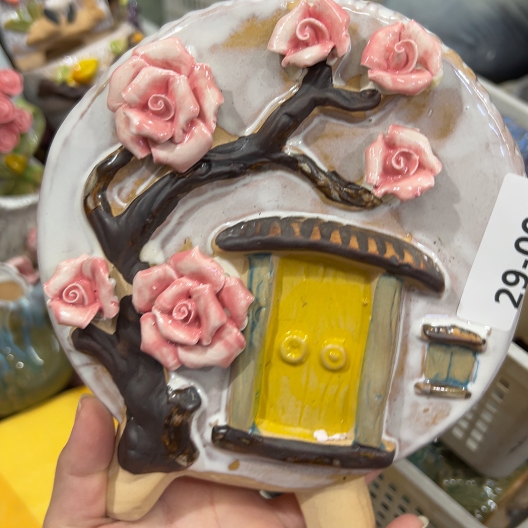 2903拆快递花盆拍满20元发货，随意退款拉黑