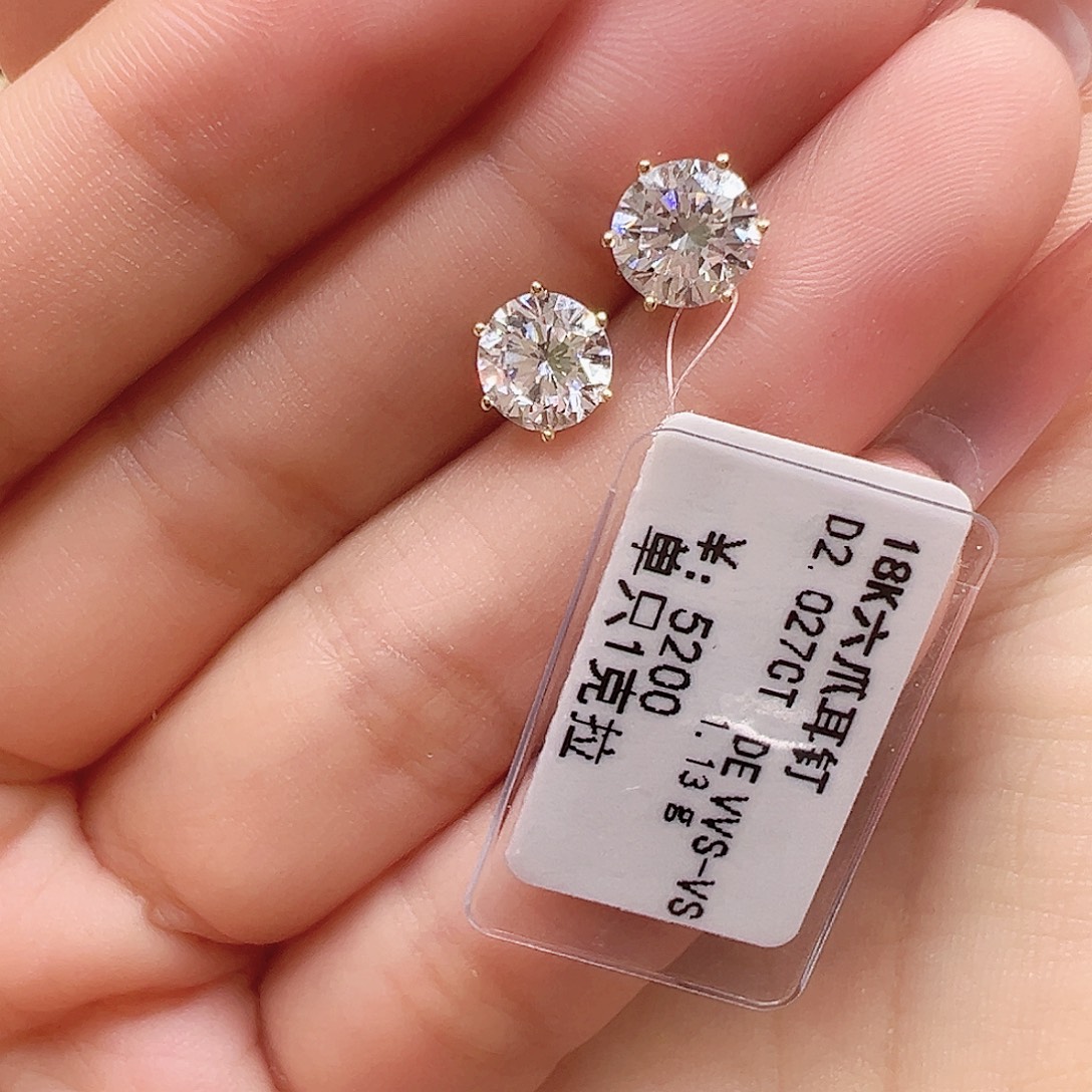 实验室培育钻石耳钉18K金镶嵌2.027ct K黄六爪耳钉单只约1克拉