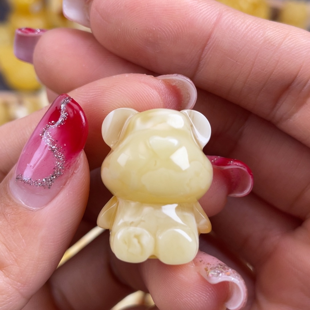 琥珀裸石未镶嵌蜜蜡