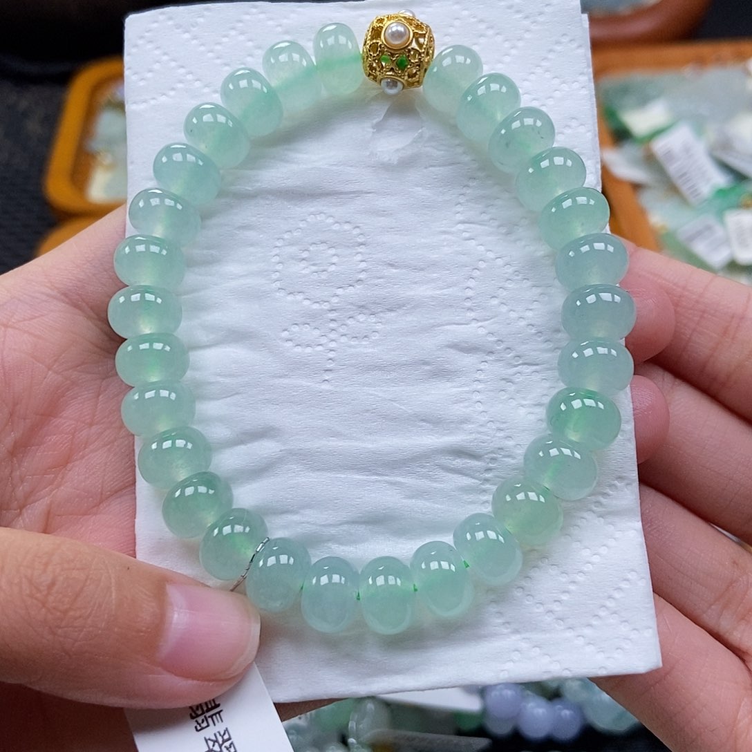 未镶嵌挂件翡翠闪
