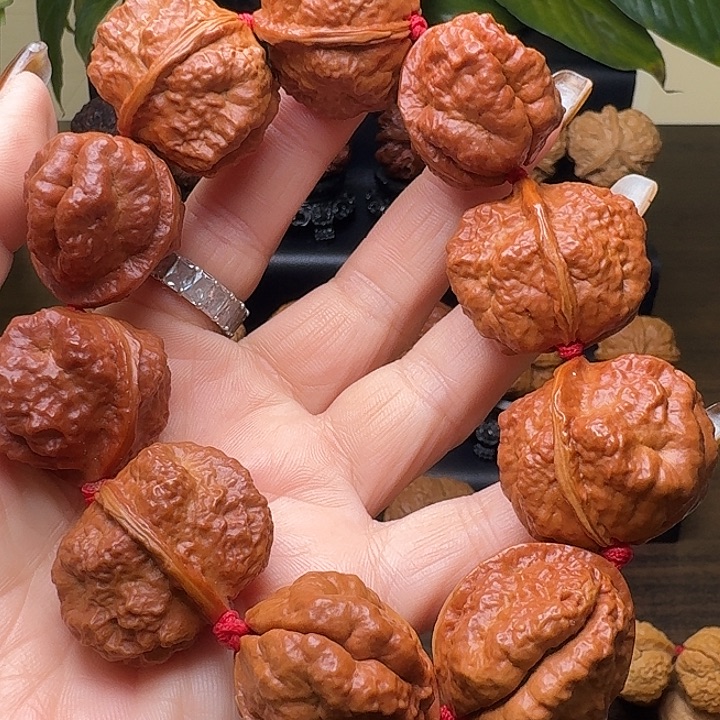 吊坠文玩核桃羊头手持