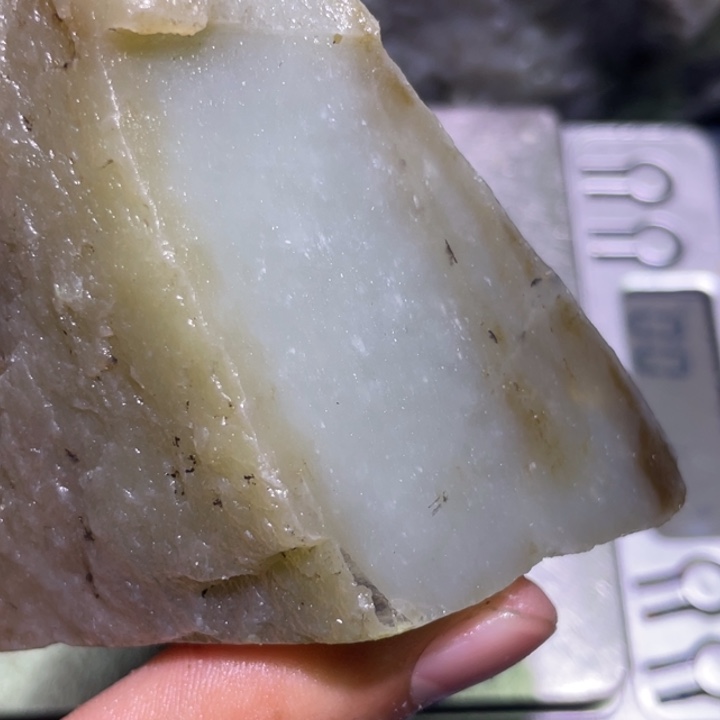 和田玉（糖玉）未镶嵌珠宝半成品