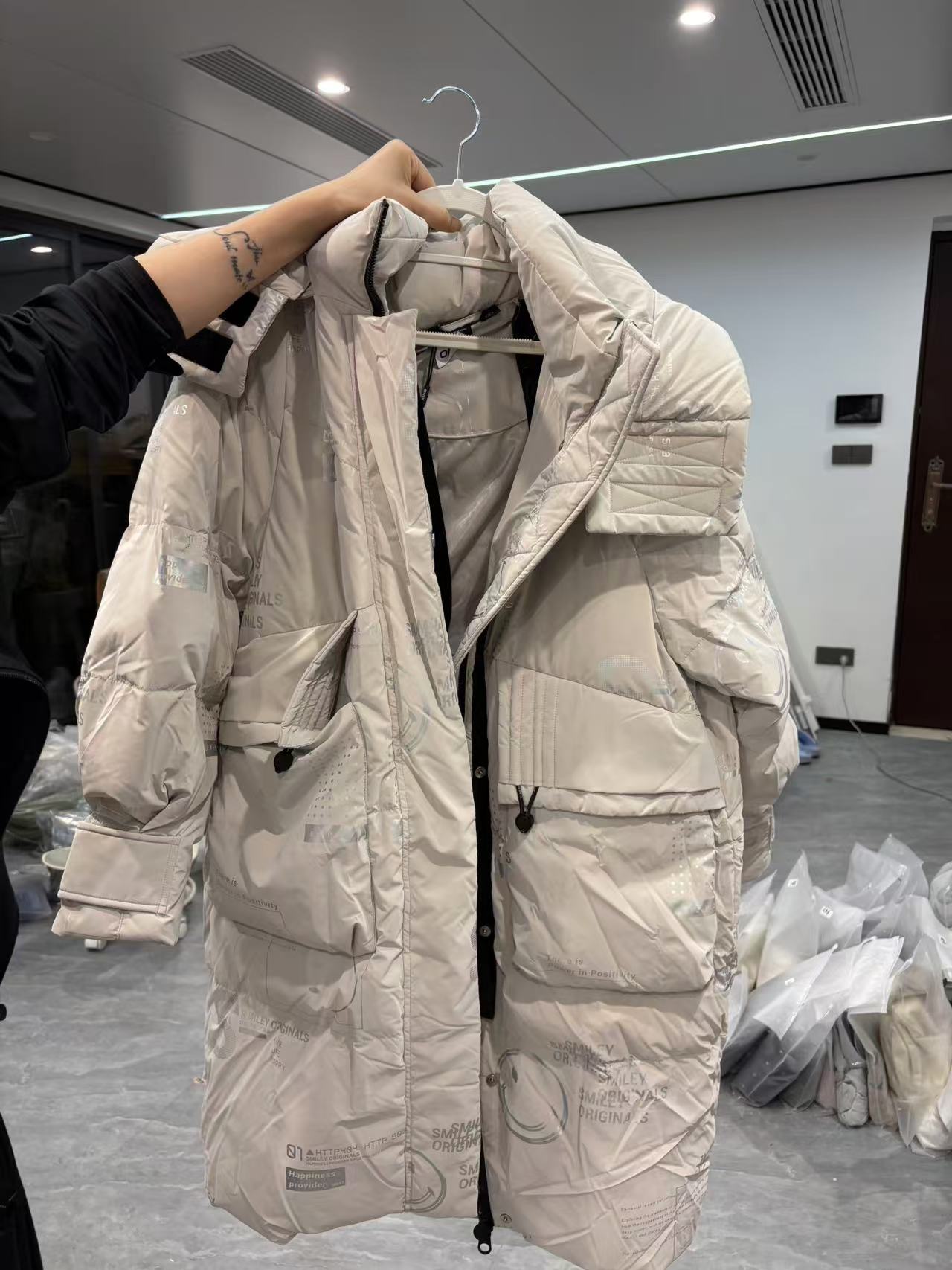 笑脸长款羽绒F女冬