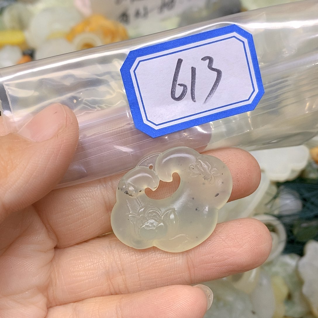 蛇纹石玉颈饰未镶嵌613