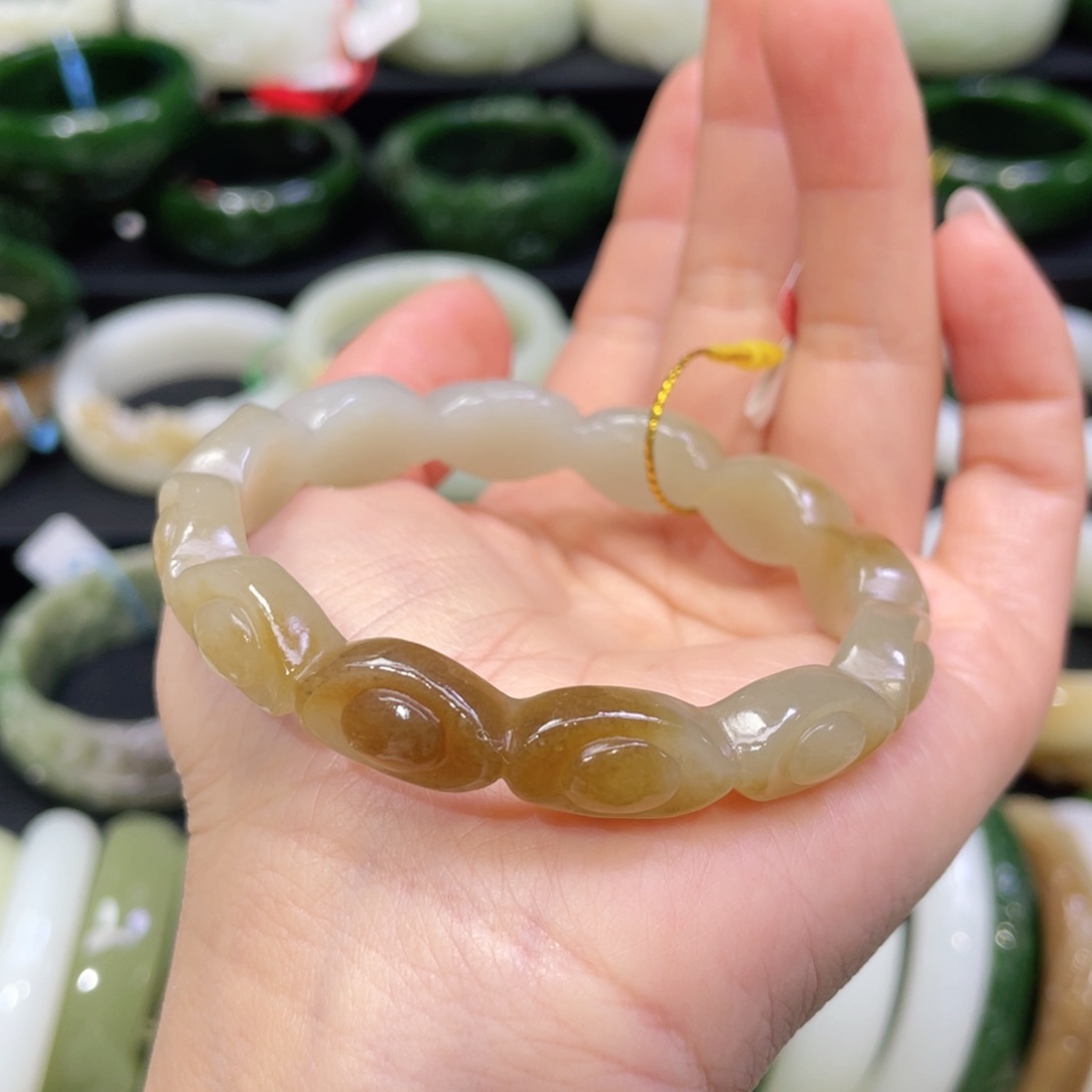 未镶嵌手镯和田玉27