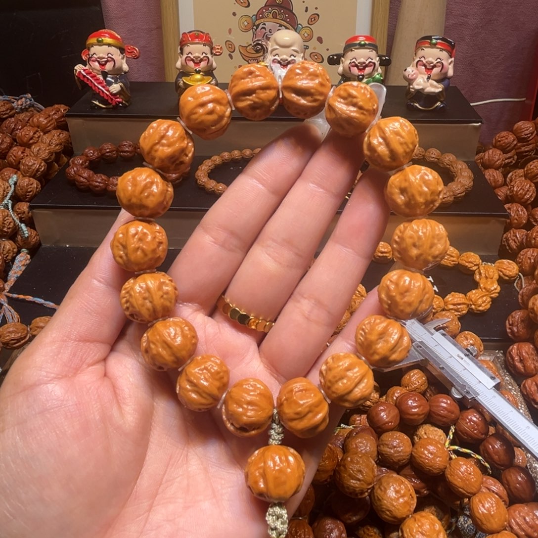 喜***降手串文玩核桃精品