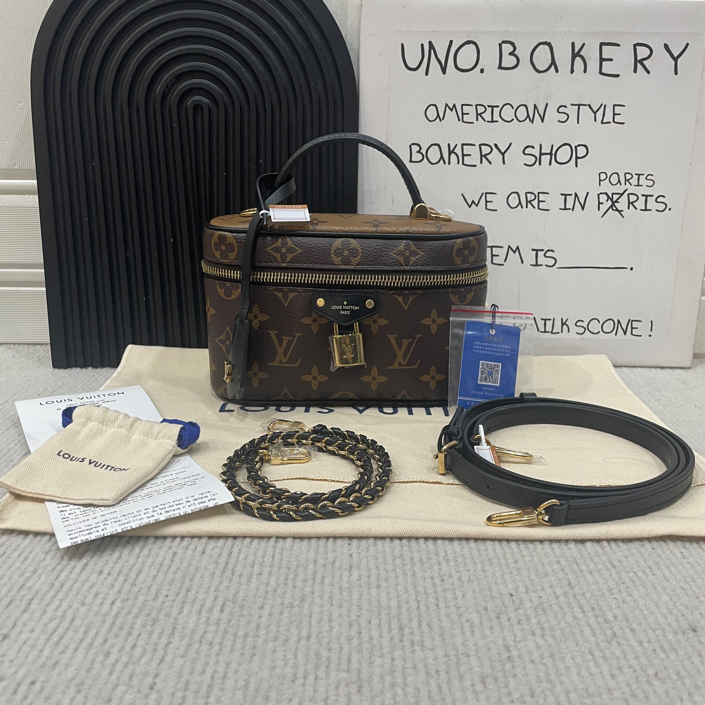 99新 LouisVuitton/路易威登 新款vanity化妆盒 2025年12月票 