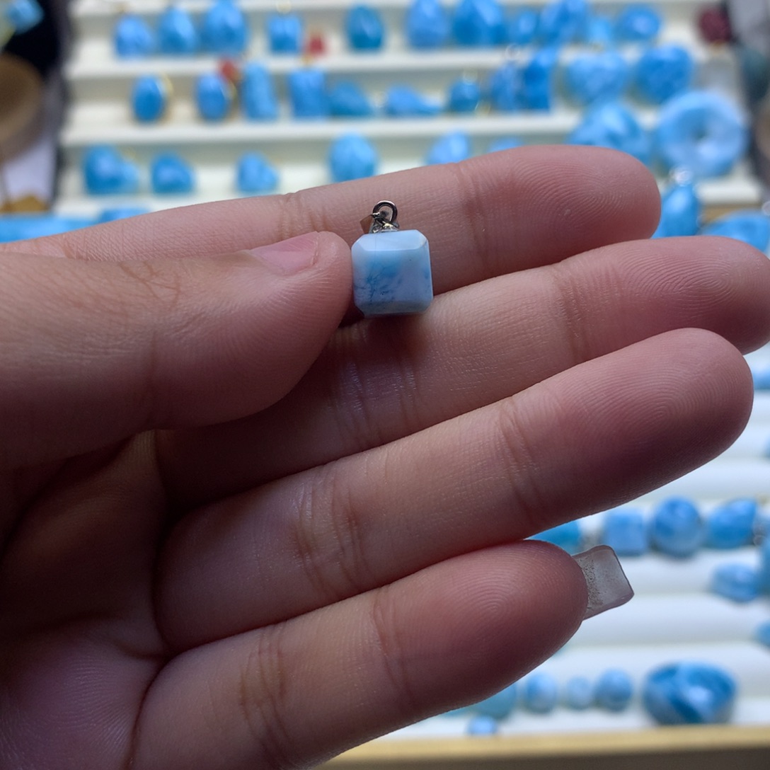 针钠钙石（海纹石）颈饰银S925镶嵌微瑕