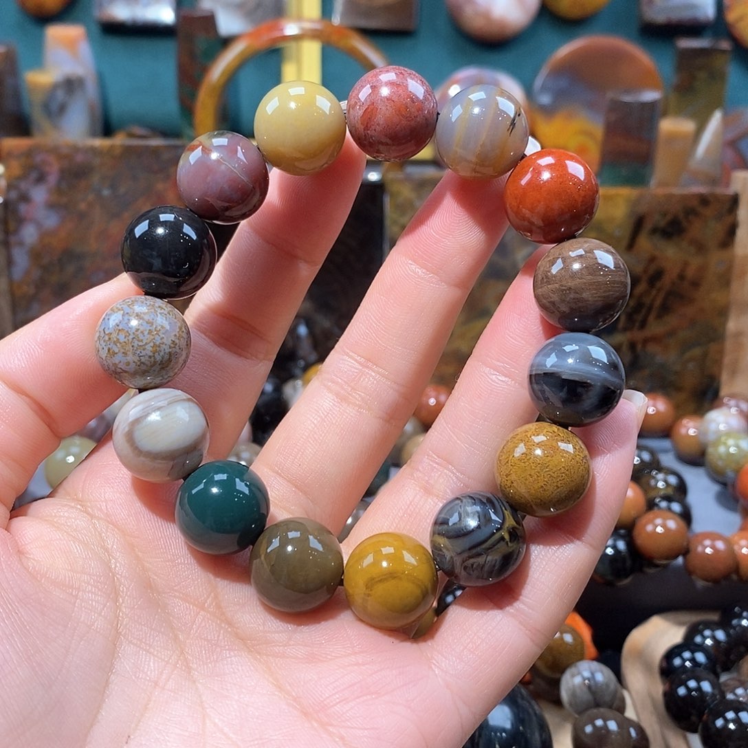 硅化玉天然北票硅化玉手串未镶嵌夏*天然北票硅化玉手串