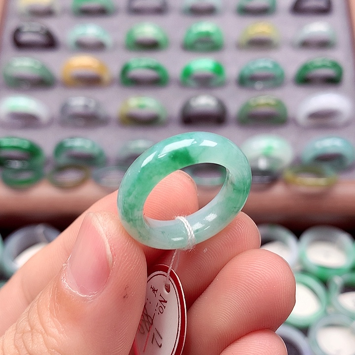 翡翠戒指未镶嵌12号