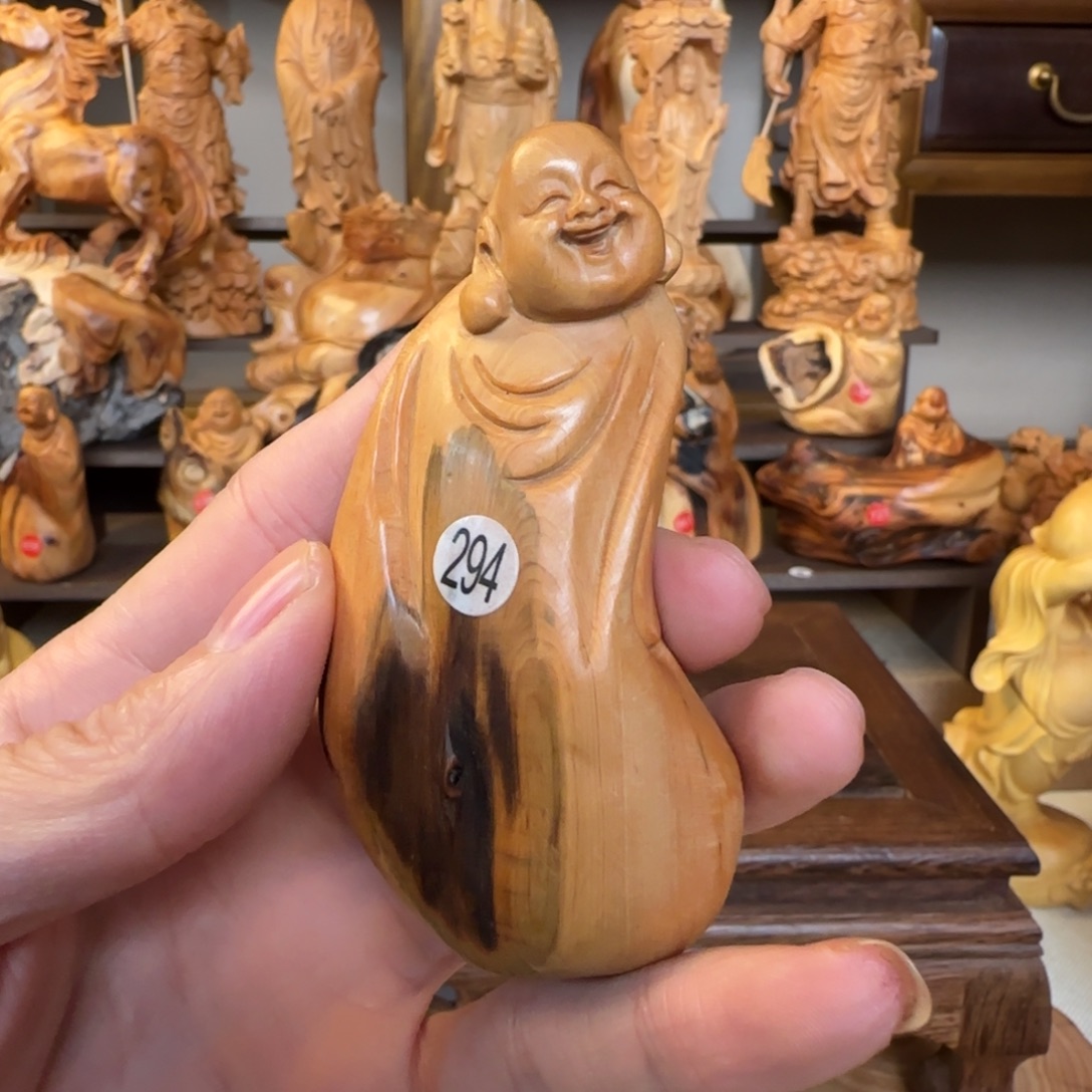 崖柏小木匠艺雕一物一拍