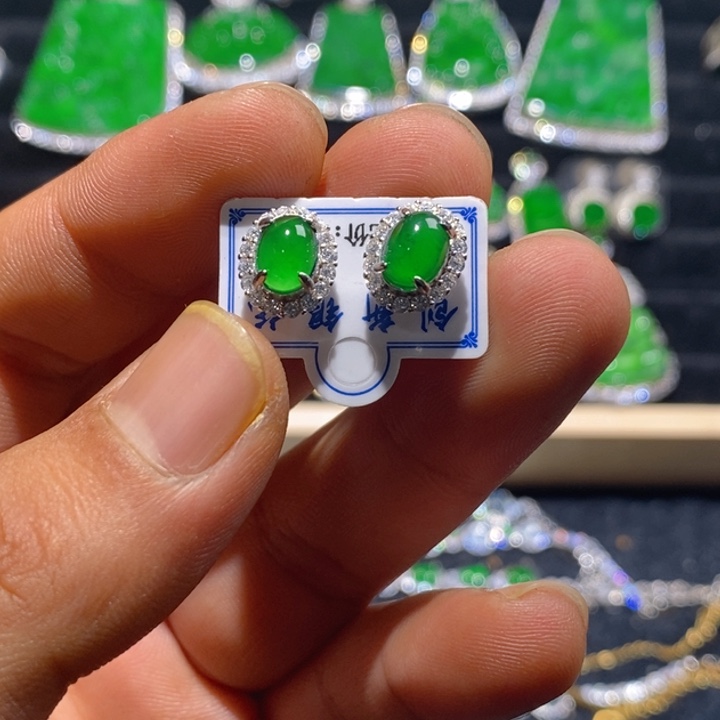 翡翠耳饰银S925镶嵌天然A货翡翠