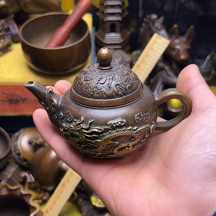 精美铜器点击下单