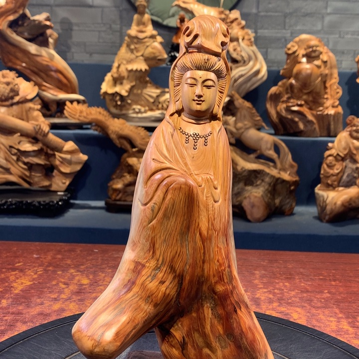 柏木（崖柏）根雕摆件