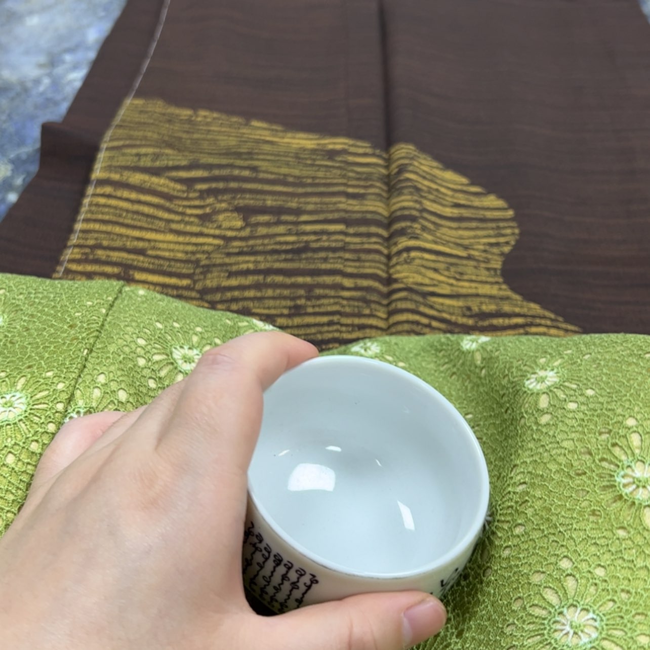 【闪购商品】卖****儿陶瓷马克杯带盖勺