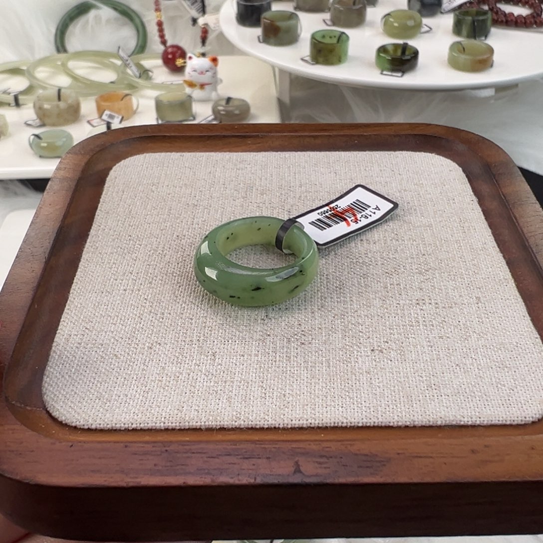 和田玉未镶嵌戒指w41乌兰海馒头16.5不退换