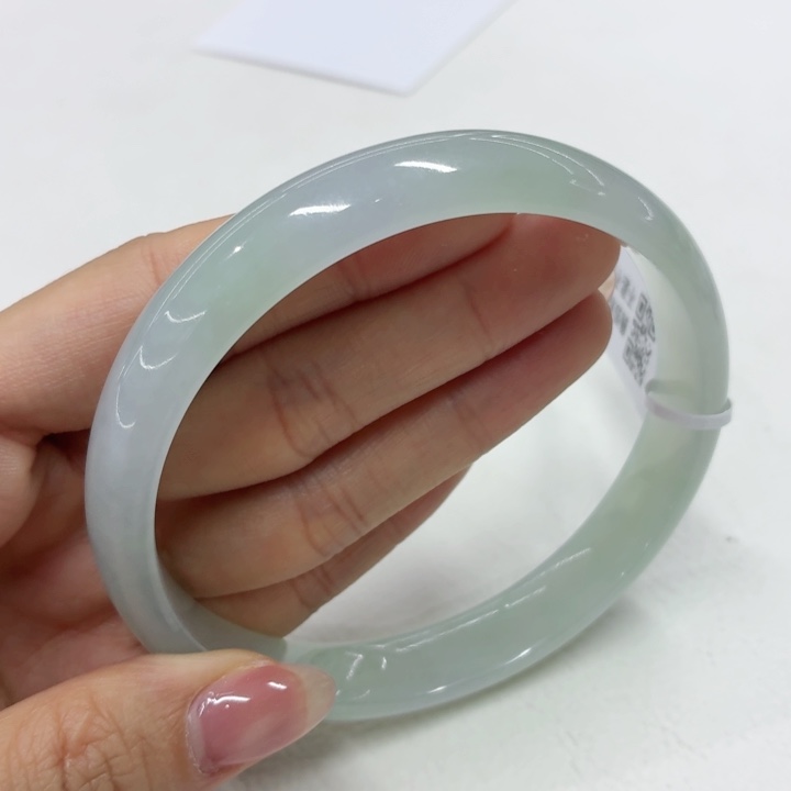 翡翠未镶嵌手镯缅甸翡翠手镯71