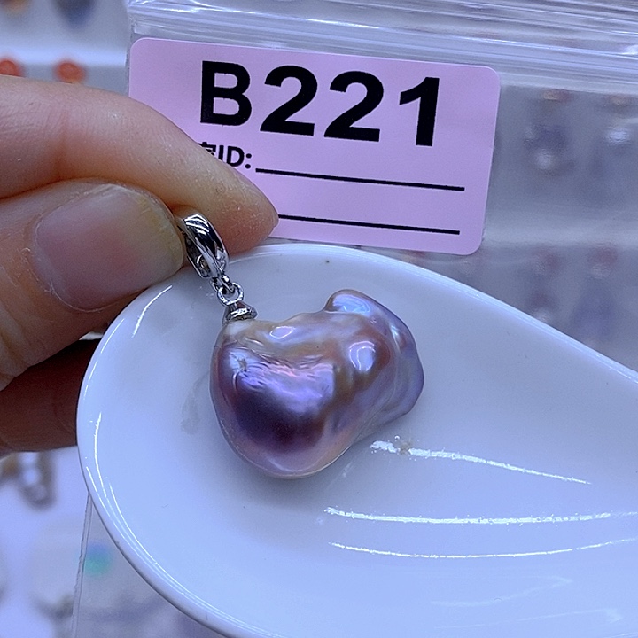 未镶嵌颈饰淡水珍珠