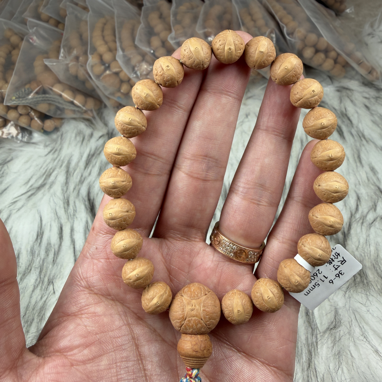 17凤眼菩提实心籽11.5mm手串