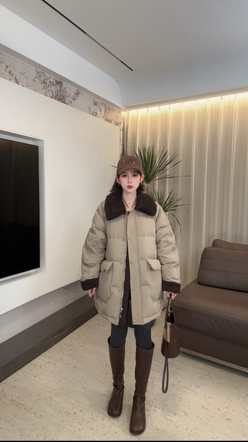 时尚绵羊毛羽绒服休闲百搭宽松韩版冬季
