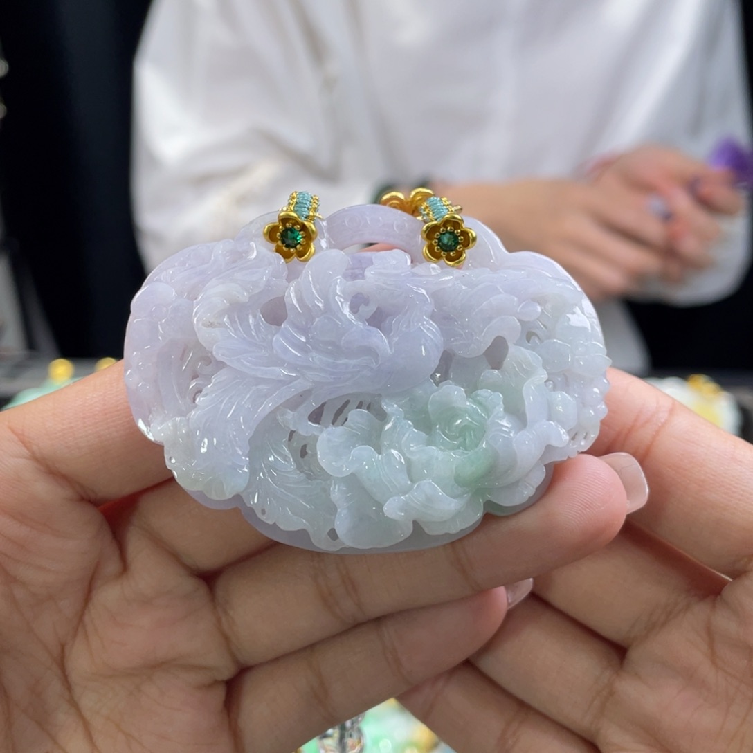 翡翠颈饰未镶嵌代编织