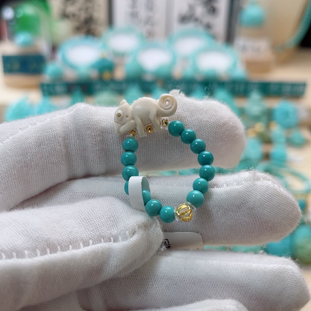 绿松石珠宝奇石18K金镶嵌