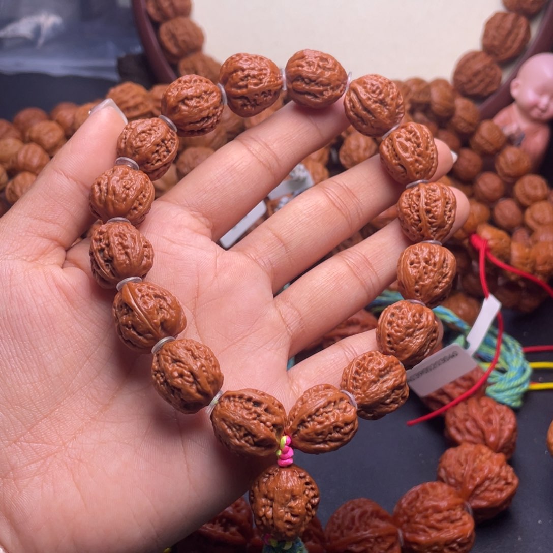 文玩核桃手串人*人龙脊