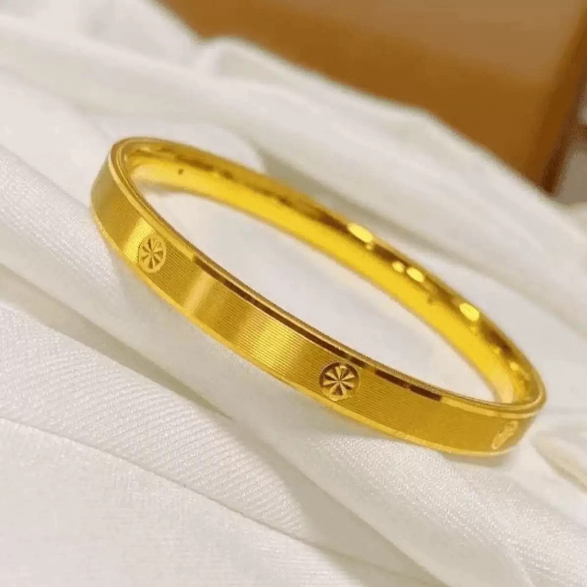 铜合金手镯 精美CNC钻纹手镯闭口米字拉丝女款时尚气质不掉色镯子