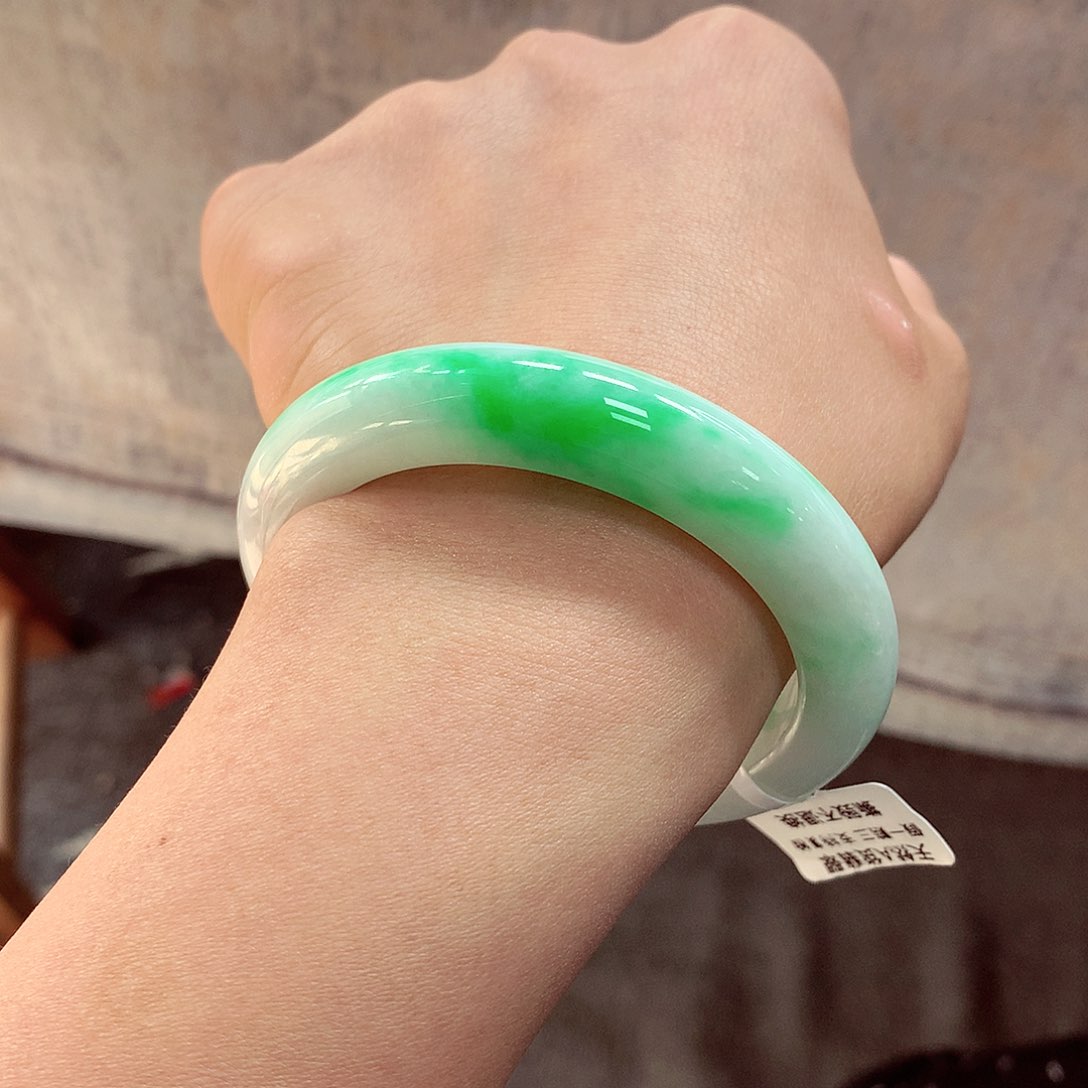 翡翠手镯未镶嵌（78号）66