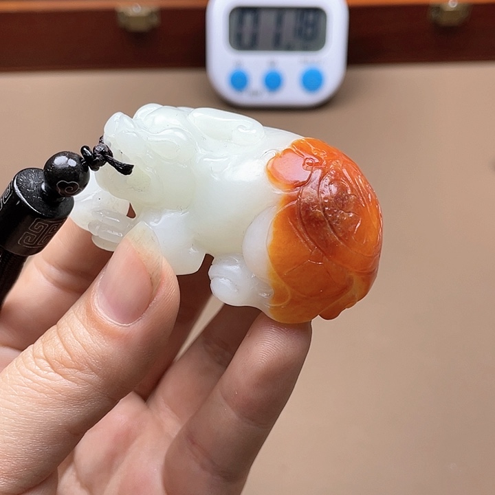 和田玉挂件未镶嵌深*