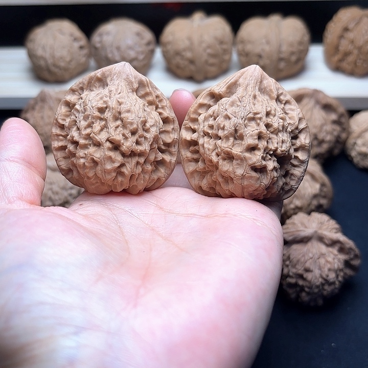 文玩核桃把件43.5官帽