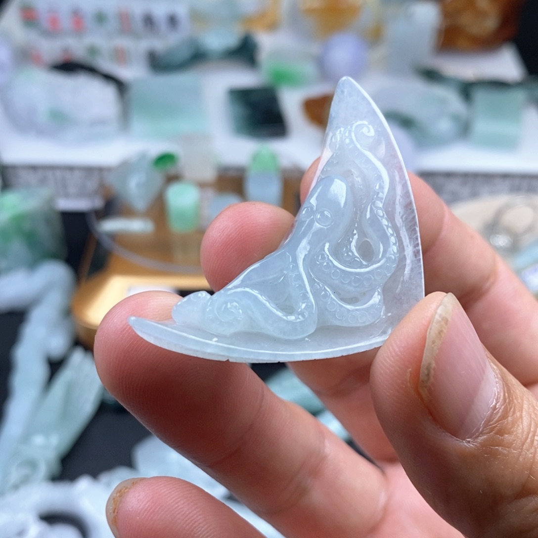 翡翠未镶嵌吊坠(不含链)