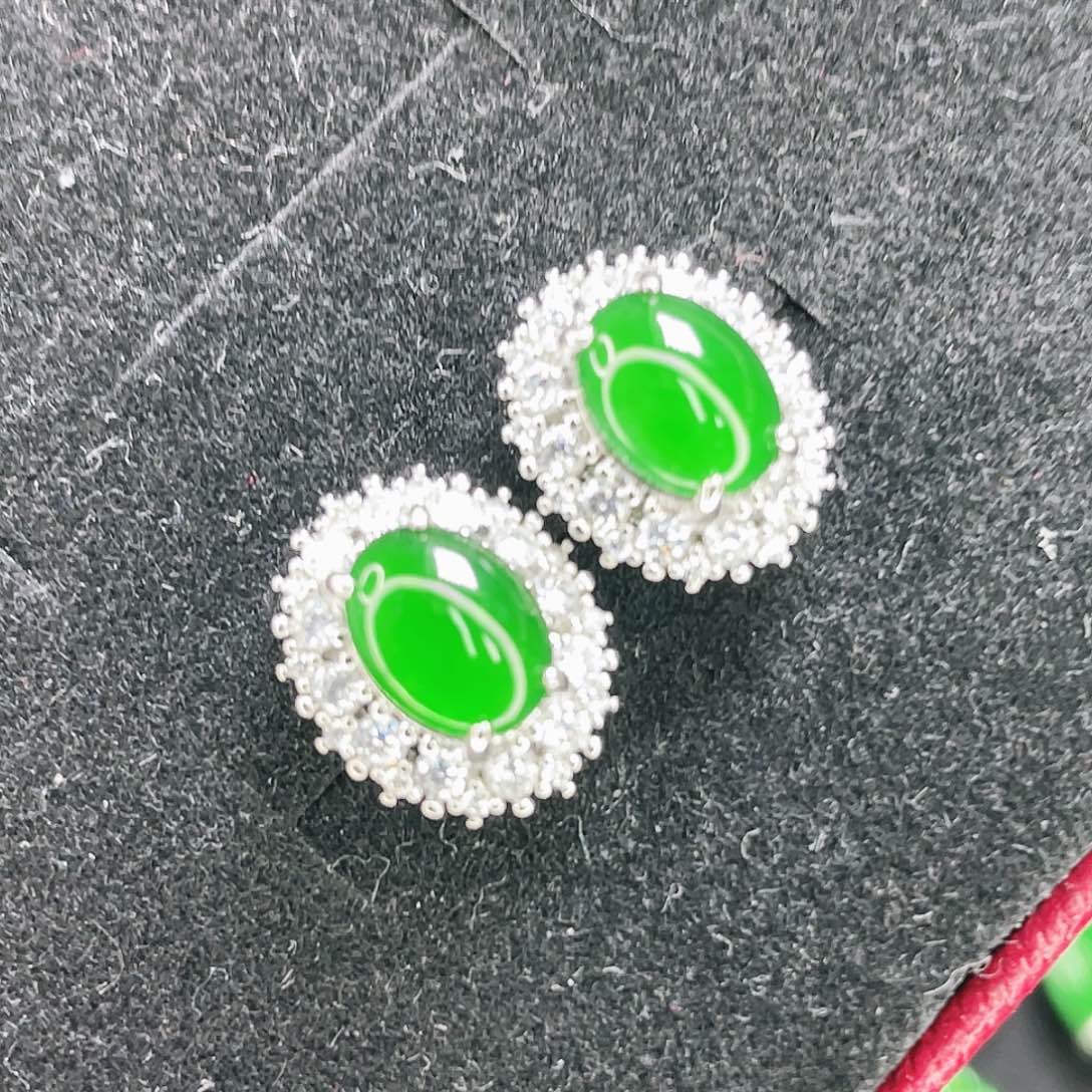 翡翠未镶嵌颈饰8，