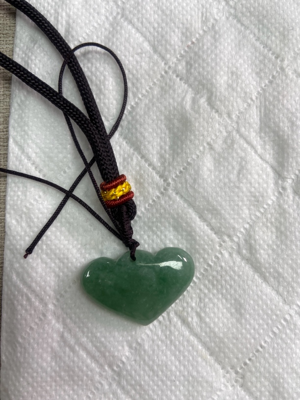 玉如军意翡翠珠宝