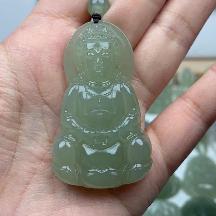 @***…和田玉未镶嵌颈饰