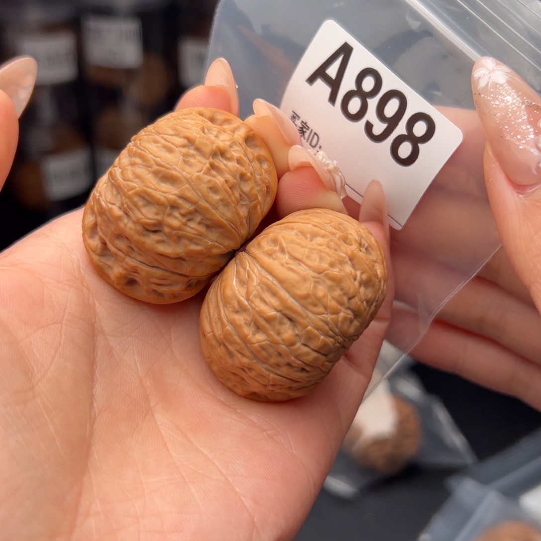 文玩核桃吊坠铁锤42+