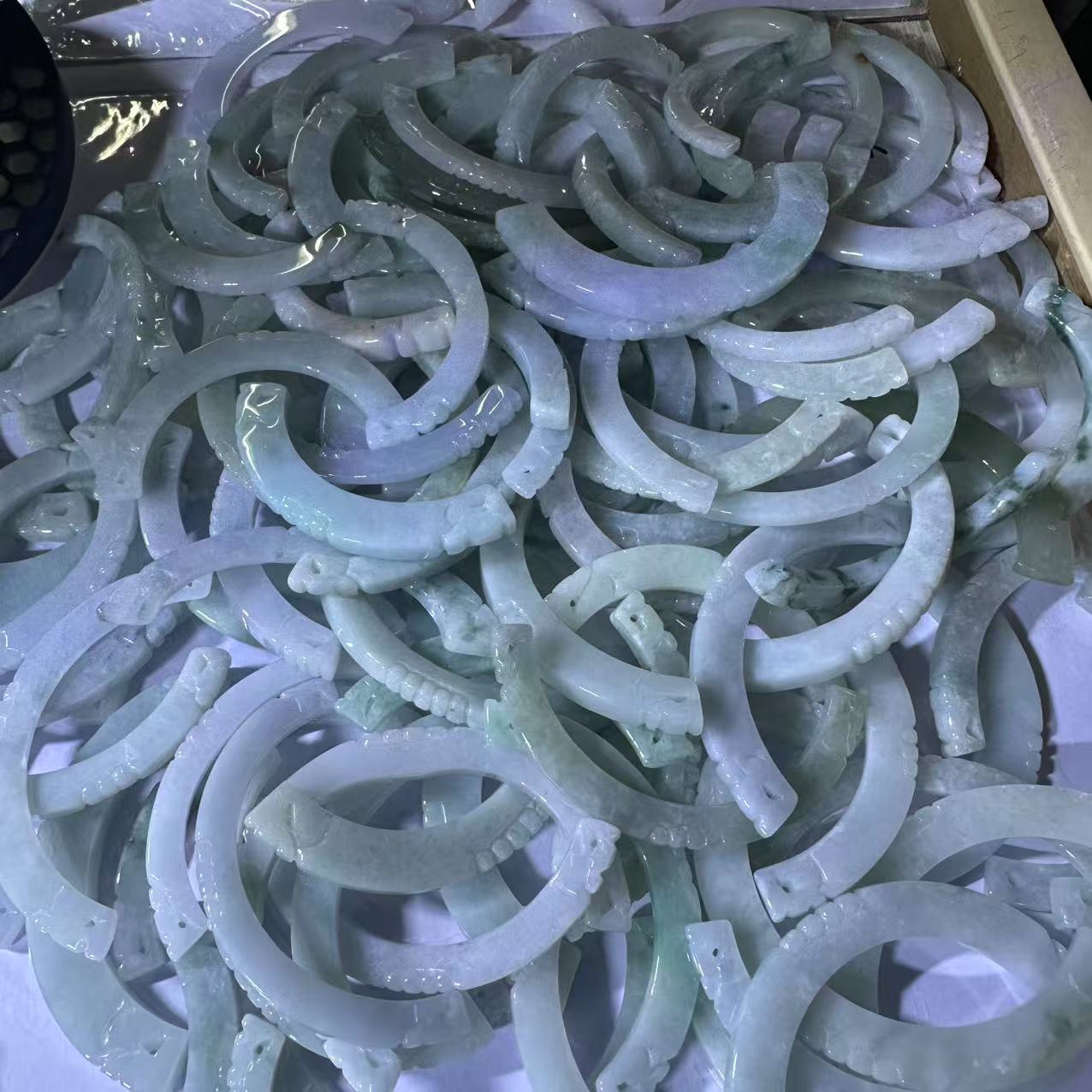 天然A货翡翠玉虹吊坠-f001-多样性发一