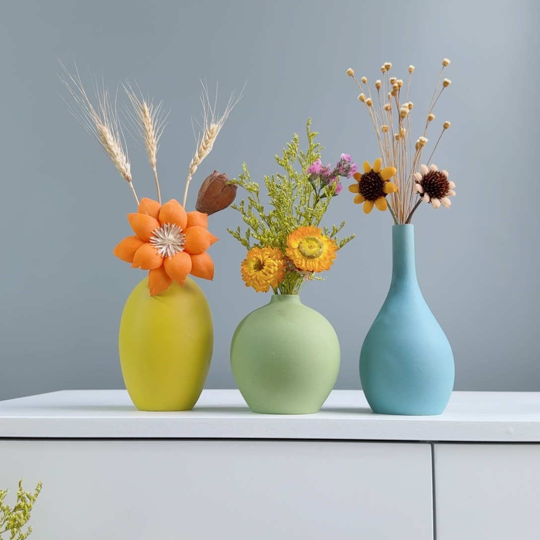 摆件陶瓷花瓶摆件含花总高约20-30cm