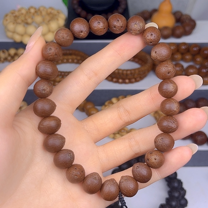手串紫金鼠原皮小尺寸10手持