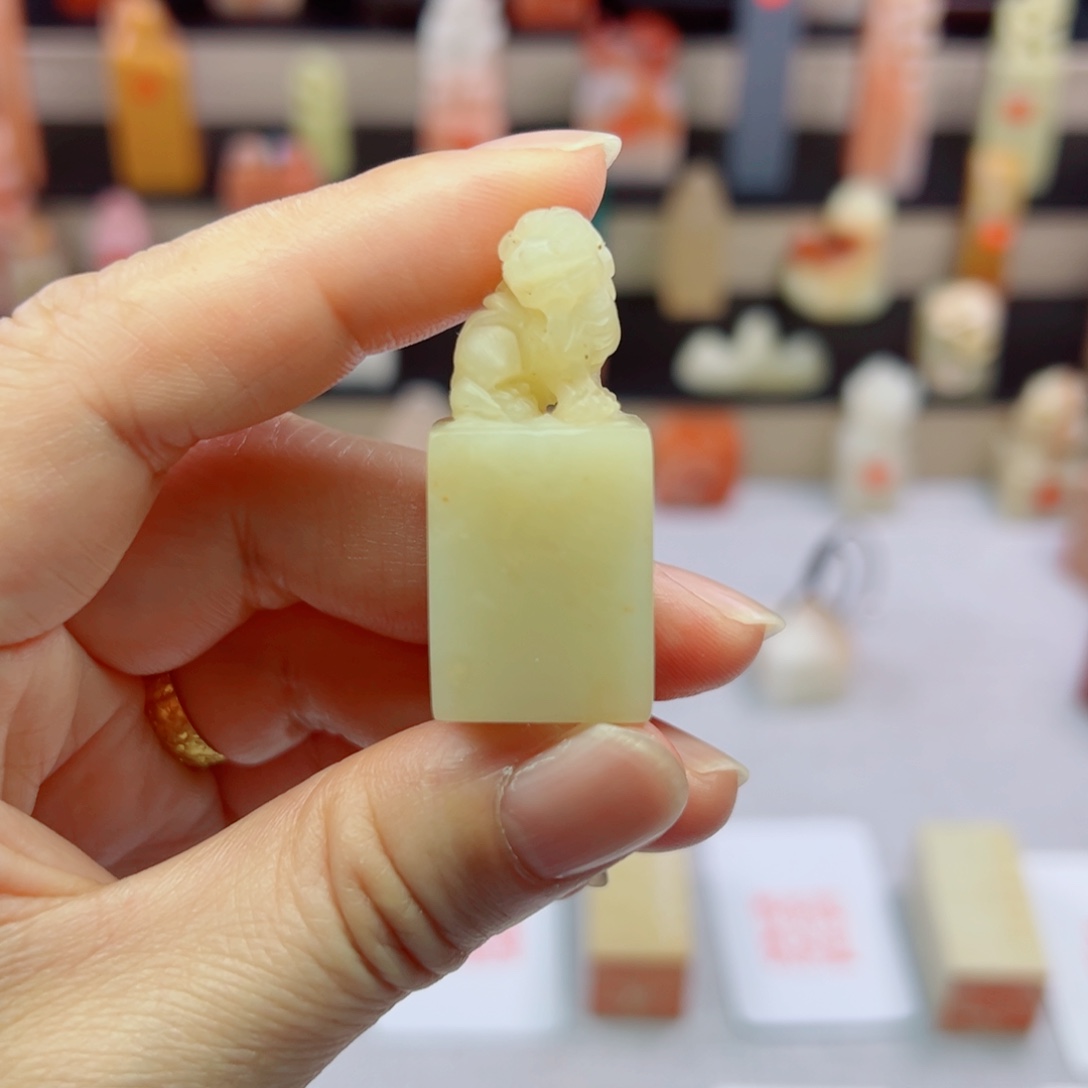 寿山石印石1.8包刻4字老挝石