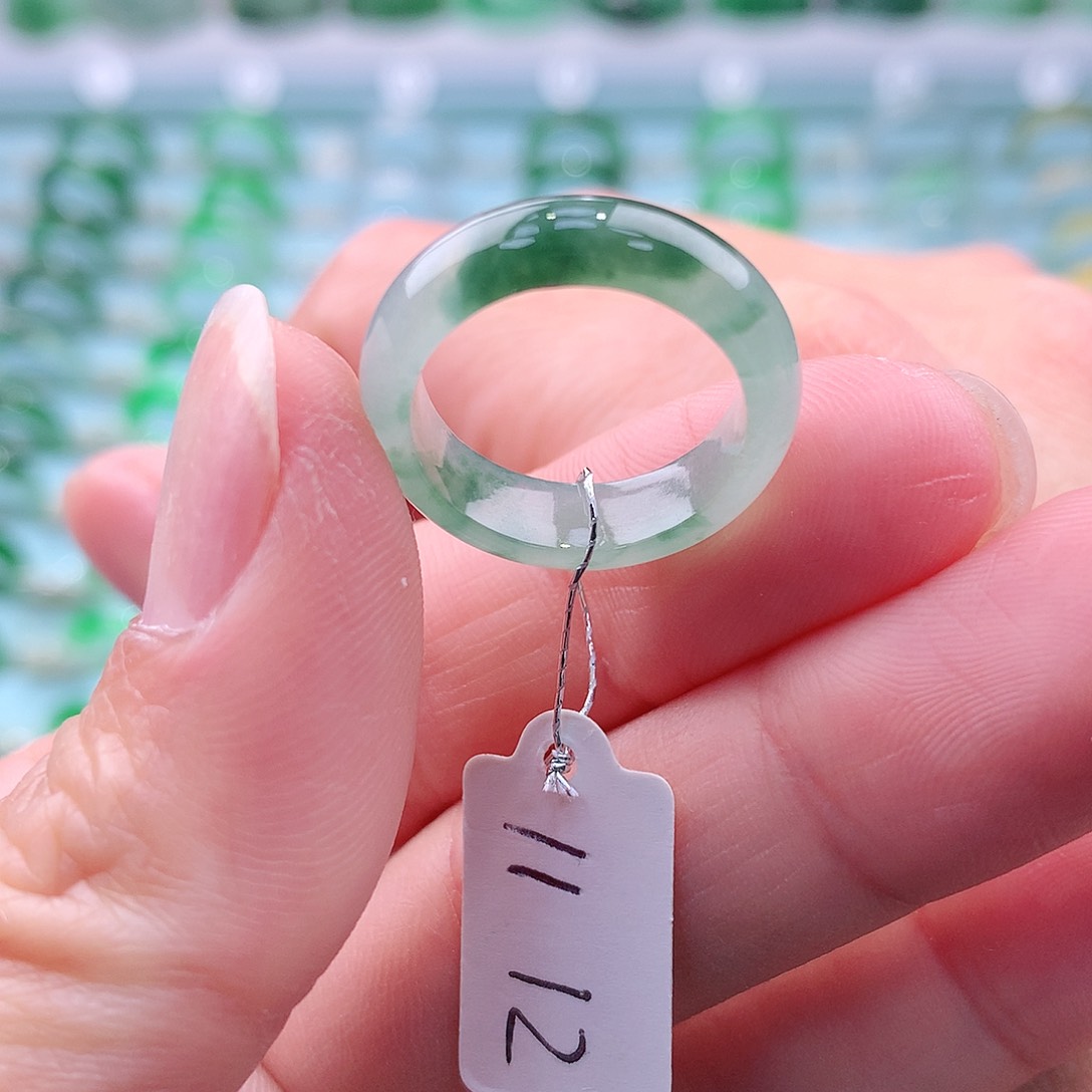 翡翠戒指未镶嵌A货缅甸翡翠