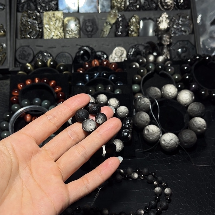 已***源黑曜岩未镶嵌珠宝奇石