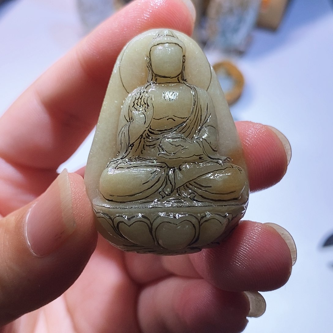 定制翡翠未镶嵌?****.翡翠