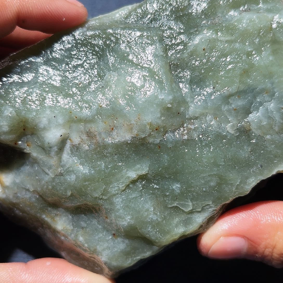 和田玉未镶嵌珠宝奇石