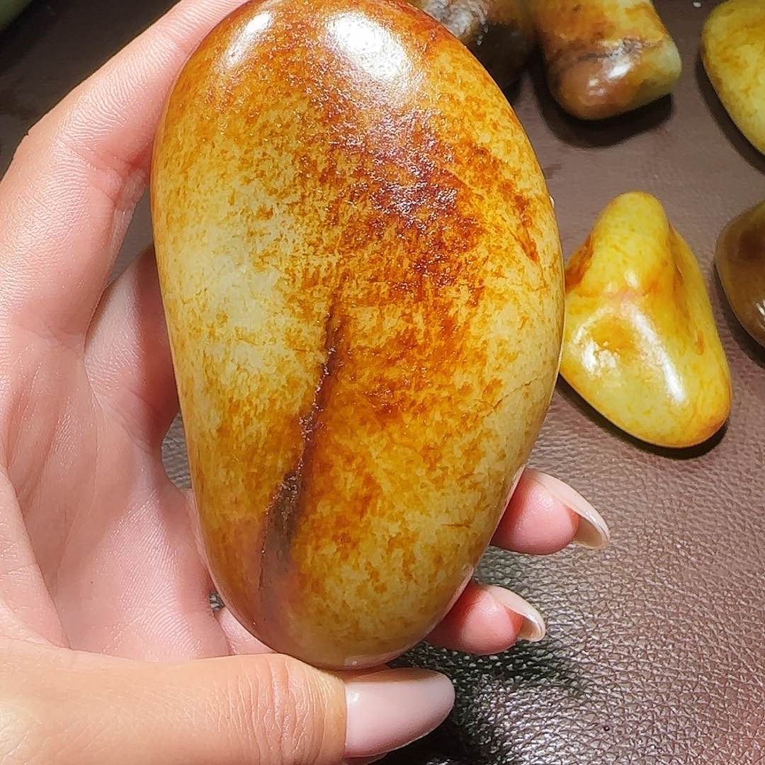 和田玉（糖玉）挂件未镶嵌