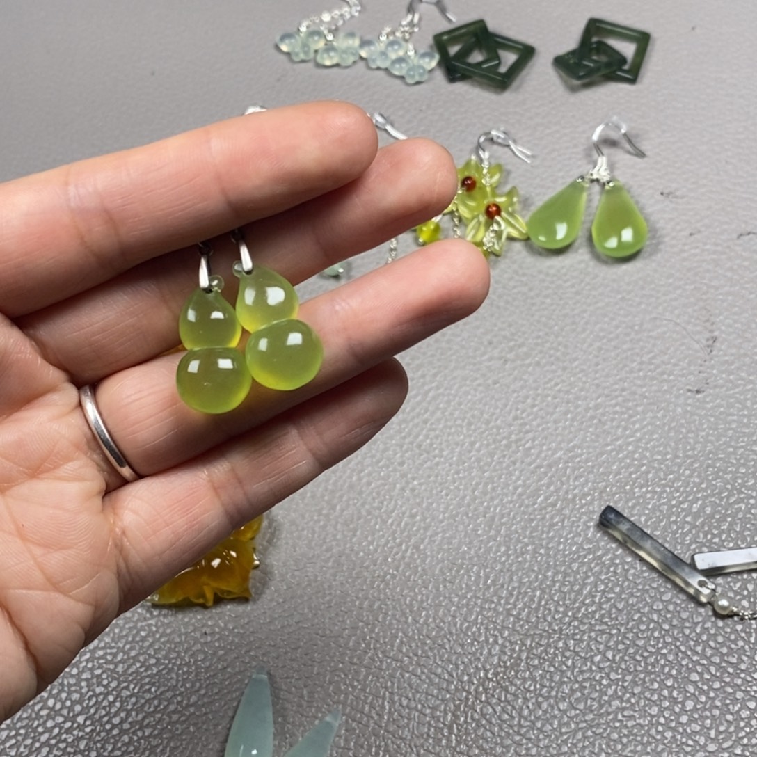 蛇纹石玉未镶嵌挂件耳饰耳环项链